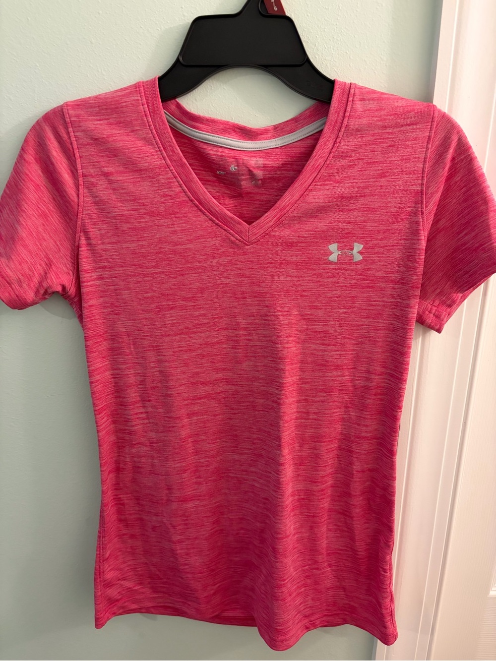 Under Armour Women's Pink V-Neck Performance Tee